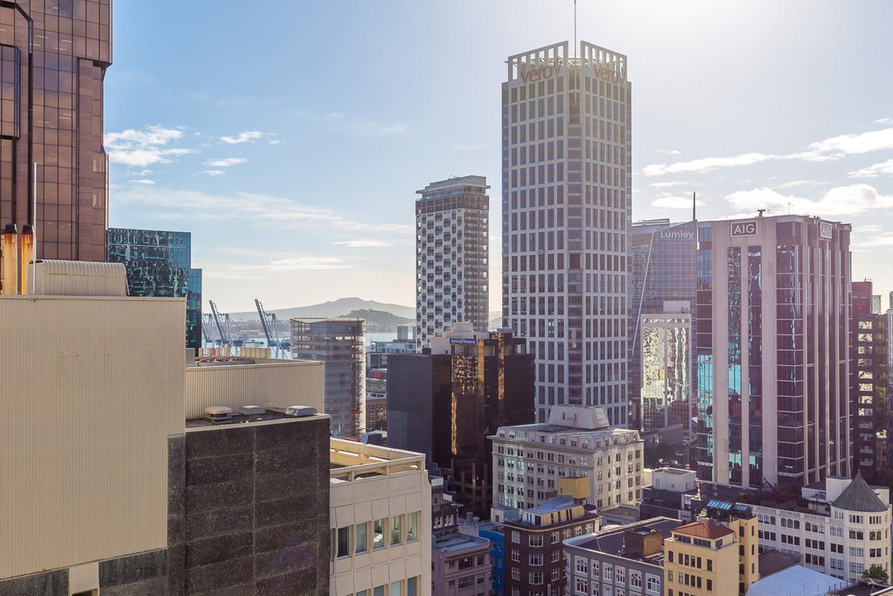 Lovely City Apartment! Views, Pool And Gym Auckland Luaran gambar