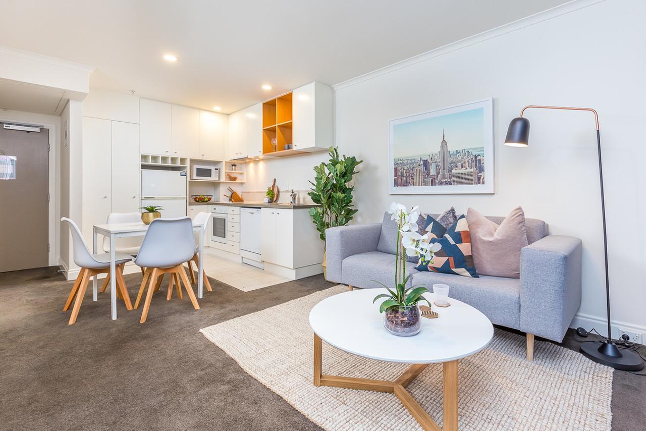 Lovely City Apartment! Views, Pool And Gym Auckland Luaran gambar