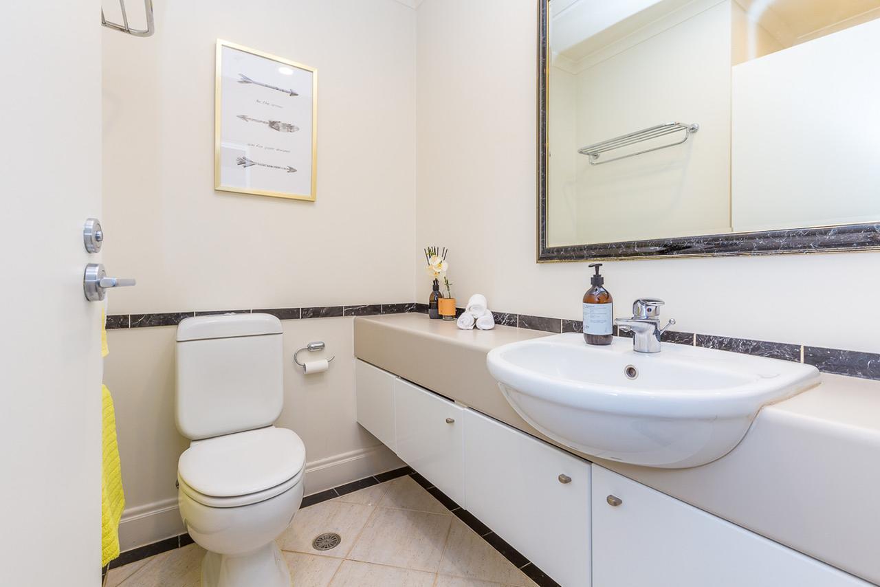 Lovely City Apartment! Views, Pool And Gym Auckland Luaran gambar