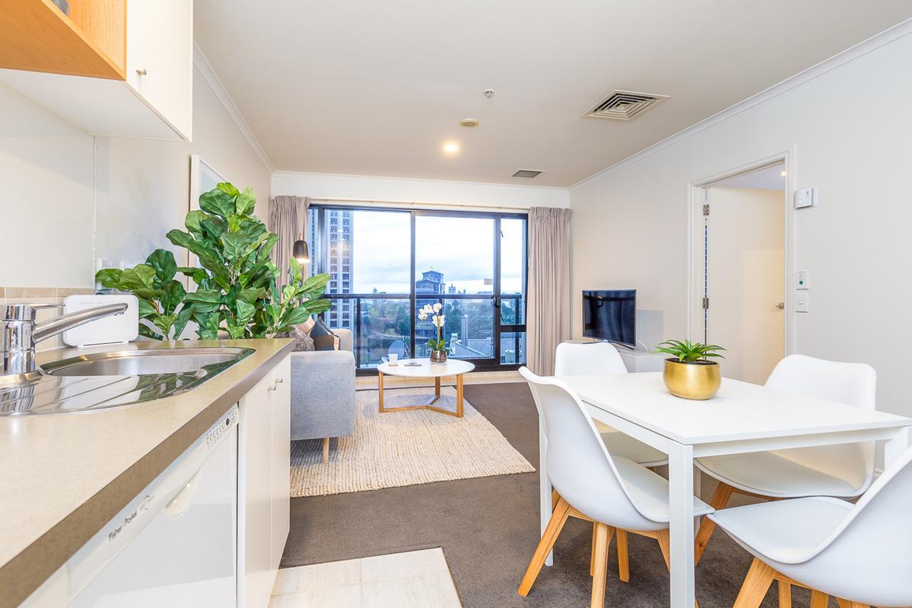 Lovely City Apartment! Views, Pool And Gym Auckland Luaran gambar