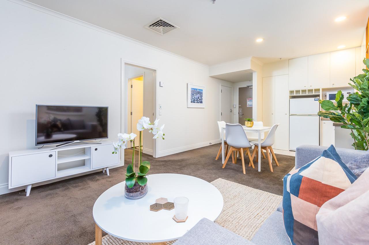 Lovely City Apartment! Views, Pool And Gym Auckland Luaran gambar